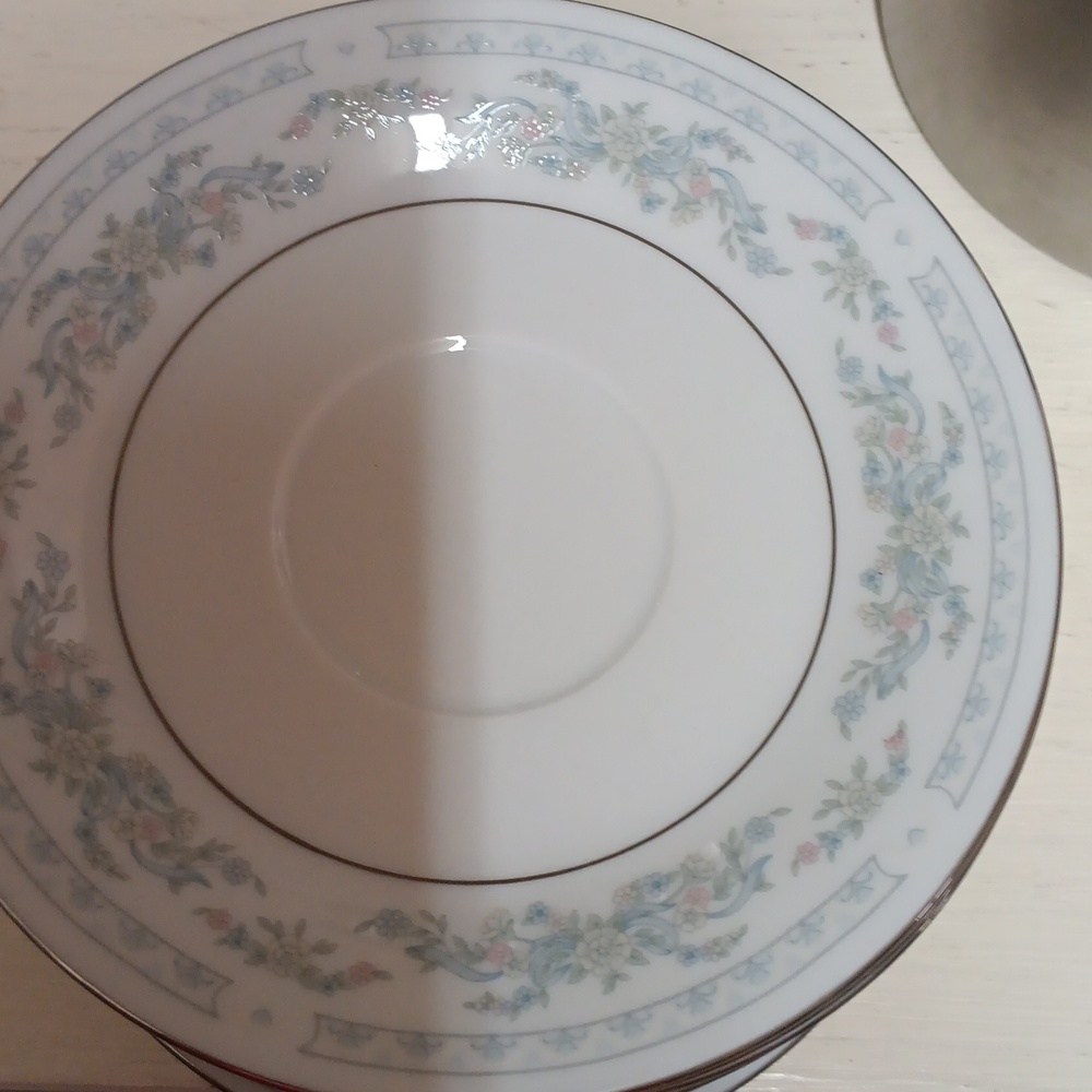 Vintage China  10 plates